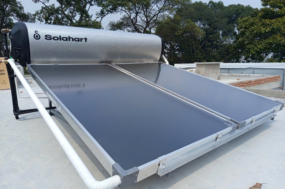 SOLAHART 300L