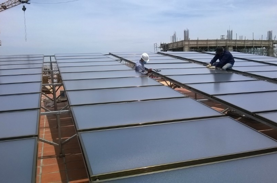 NƯỚC NÓNG NĂNG LƯỢNG MẶT TRỜI CÔNG NGHIỆP HINOSUN NHÀ MÁY